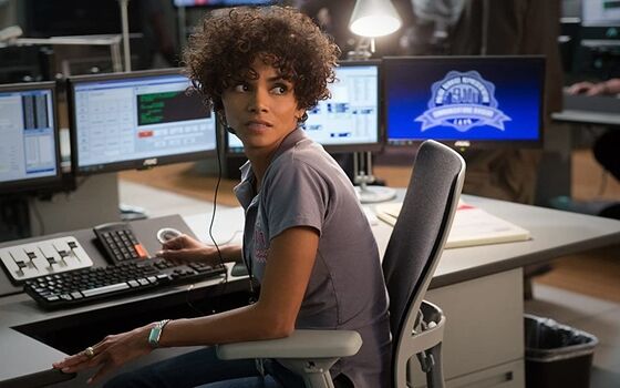 Aktor Yang Nyaris Meninggal Dalam Set Halle Berry 34b43