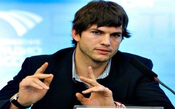 Aktor Yang Gak Sengaja Tenar Ashton Kutcher 9c09b