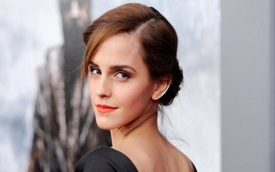 Aktor Berpendidikan Tinggi Emma Watson 051be
