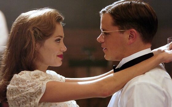 Aktor Yang Benci Ciuman Dengan Lawan Mainnya Angelina Jolie Dan Matt Damon 8e7d9