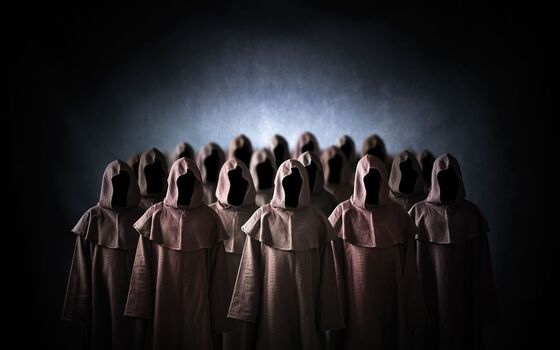 Fakta Mengejutkan Illuminati Bukan Penganut Satanisme 09894