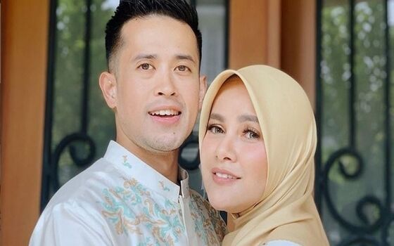 Artis Indonesia Yang Selingkuh Tapi Dimaafkan Pasangan Aufar Hutapea Dan Olla Ramlan 5e1ee