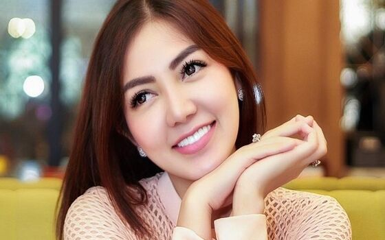 Artis Indonesia Yang Sok Update Status Inggris Tapi Gagal Bella Shofie A636f