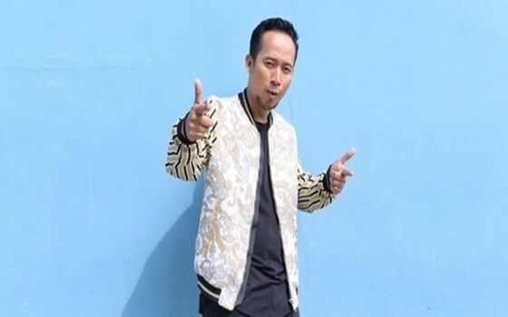 Pelawak Terkenal Indonesia Yang Mulai Dari Nol Denny Cagur B4d17