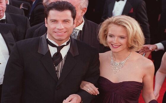 Aktor Yang Menikahi Fansnya Sendiri John Travolta Dan Kelly Preston 12b27