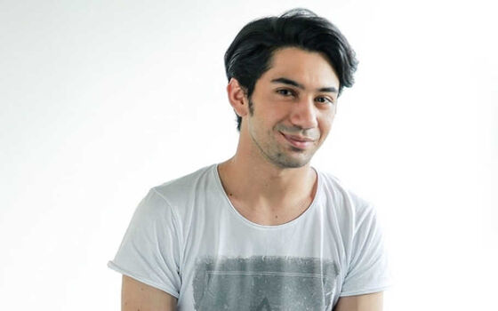 Artis Indonesia Yang Dulunya Figuran Reza Rahadian B9f78