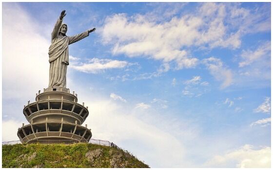 Tempat Wisata Di Indonesia Yang Mirip Luar Negeri Patung Yesus Kristus 10fa5