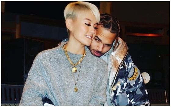 Artis Indonesia Yang Bersahabat Dengan Artis Luar Negeri Agnez Mo Dan Chris Brown A541c