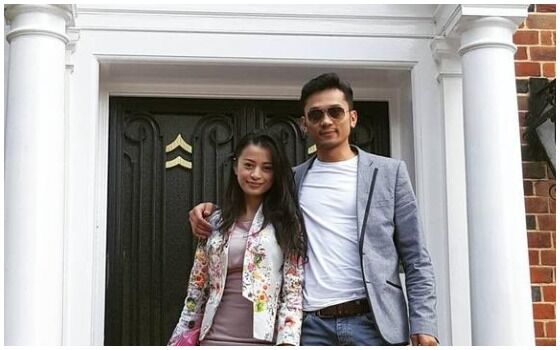Artis Indonesia Yang Puasa Di Luar Negeri Angie Virgin F36e4