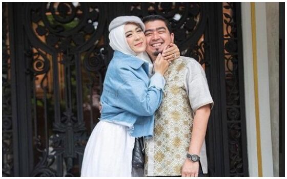 Artis Indonesia Yang Minta Suami Nikah Lagi April Jasmine F53fb