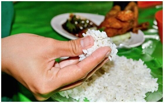 Kebiasaan Orang Indonesia Yang Dianggap Aneh Orang Bule Makan Pake Tangan Ba367