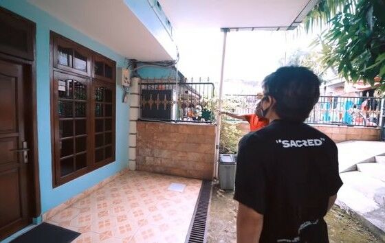 Bagian Luar Kontrakan Tukul Arwana 79909
