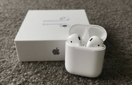 Apple AirPods 2016 42dca