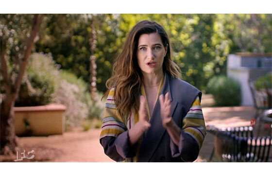 Kathryn Hahn Sebagai Agnes E11cf