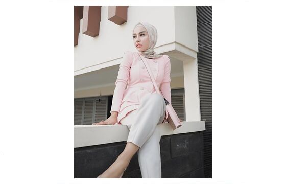 Medina Zein 251b0