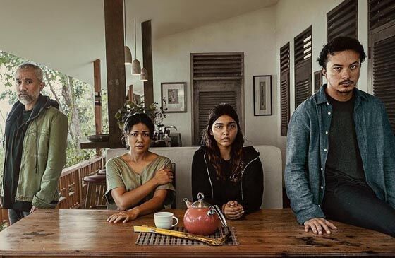 Nonton Film Paranoia 2021 Sinopsis C5047
