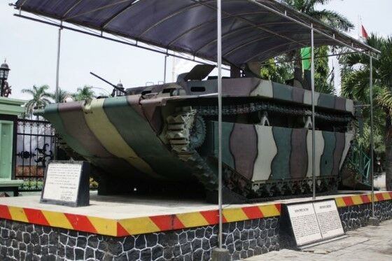 Senjata Perang Digunakan Pahlawan Indonesia 9 06d43