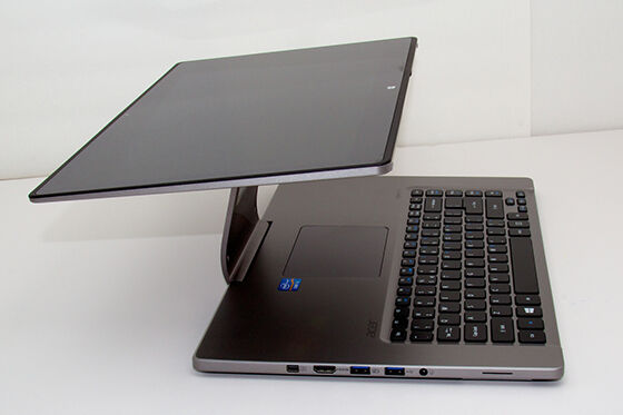 Laptop Dengan Desain Paling Aneh Dan Unik Yang Pernah Ada 1 9f1bb