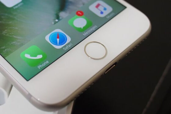Kelebihan Iphone Se 2 Touch Id Fe741