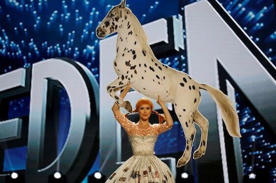 Best National Costume Indonesia Di Ajang Miss Universe Bertemakan Apa 9ed25