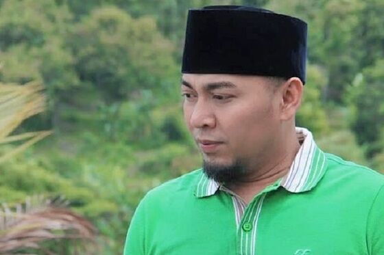 Ujang Busthomi 221f9