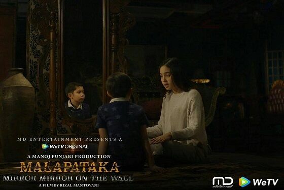 Malapataka Mirror Mirror On The Wall 8fa45
