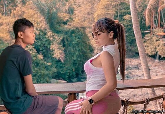 1 Foto Editan Artis Tingkat Dewa 17d9b