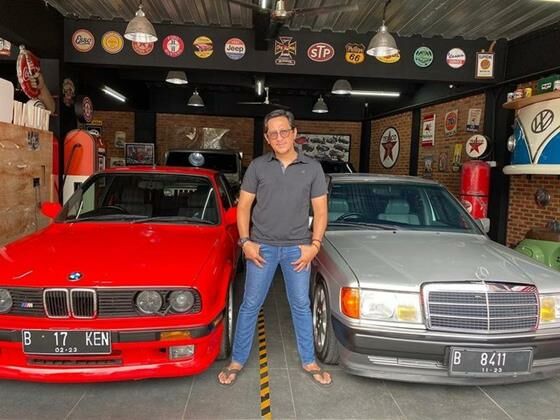 Mobil Mercy 92 Di Garasi Andre Taulany Ab221