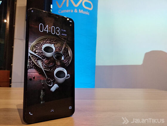 Tampak Depan Vivo V9 Cool Blue Limited Edition