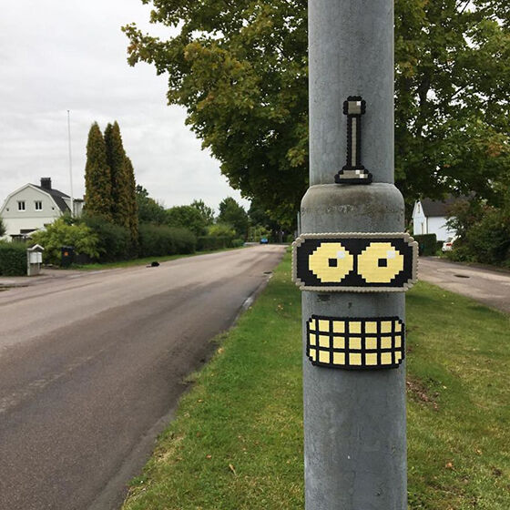Aksi Vandalisme Pixel Art 02