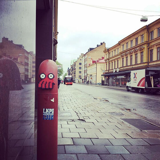 Aksi Vandalisme Pixel Art 07