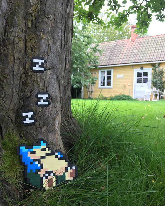 Aksi Vandalisme Pixel Art 05