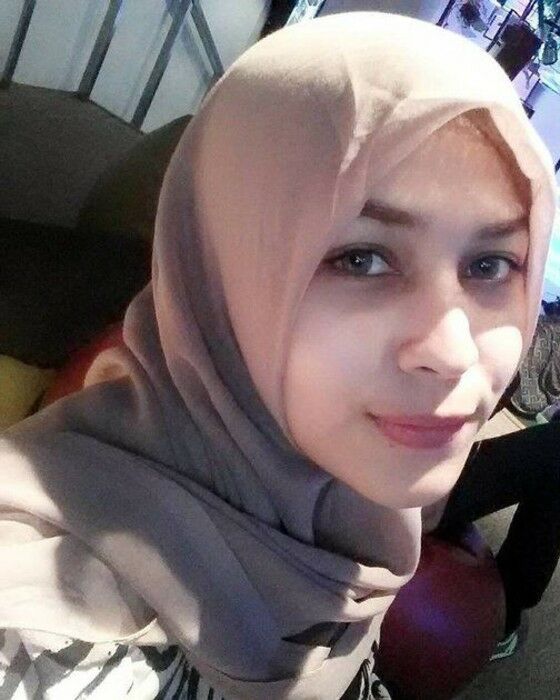 Mona Rizqia Putri Kadir 8cc9d