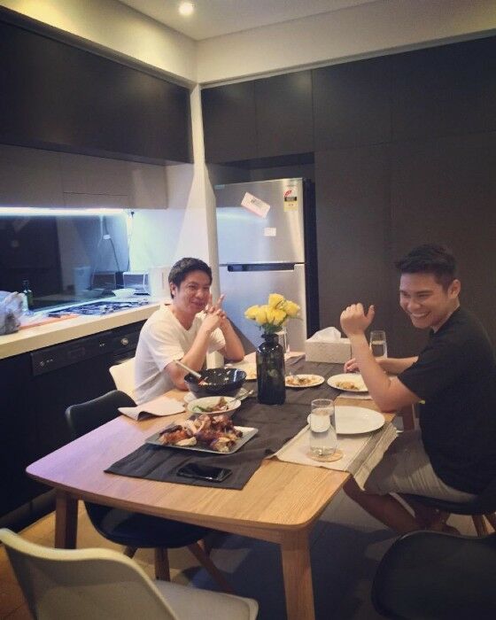 Ruang Makan Acha Septriasa Vicky Kharisma D8e4e