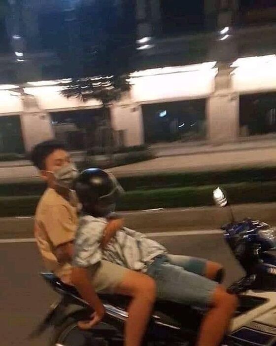 Tidur Naik Motor 872ce