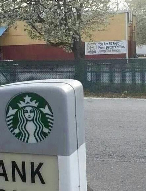Iklan Konsep Kreatif 10