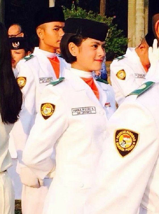 Hana Saraswati Jadi Paskibraka 87858 42072