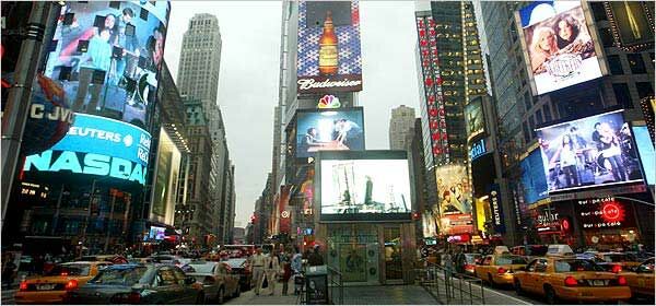 Google Billboard Time Square2