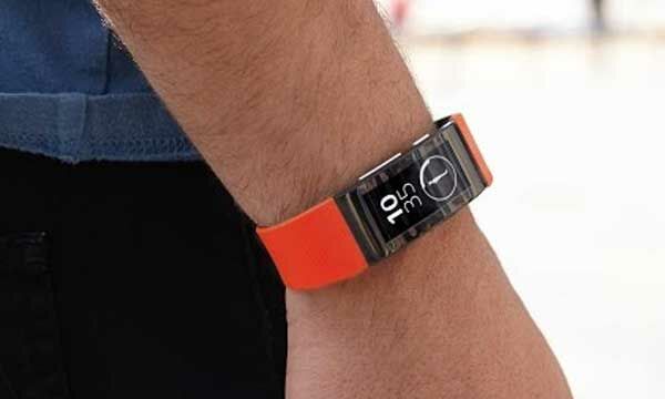 Alasan Kenapa Harus Pakai Smartband 2