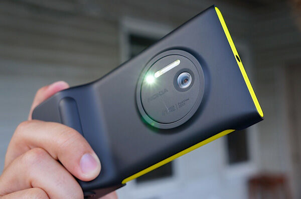 Hp Android Fitur Unik 4