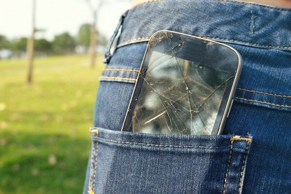 Bagian Smartphone Mudah Rusak Layar 3946b