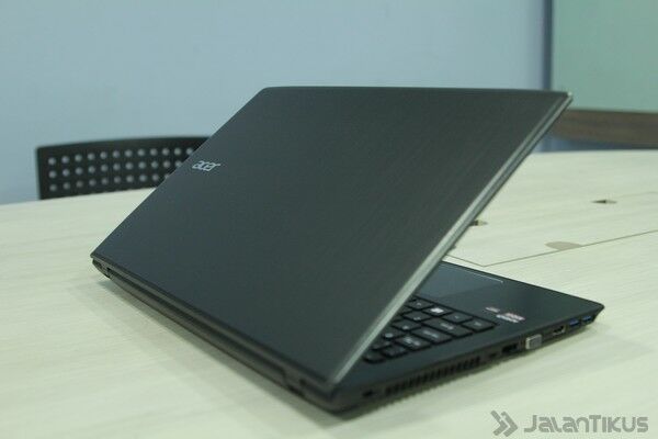 008 Laptop Gaming Terbaik 2016