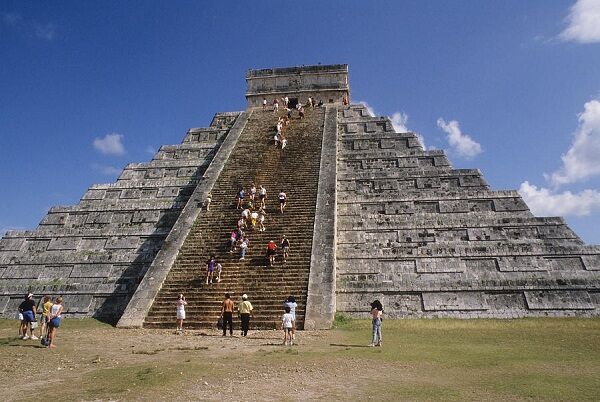 The Great Temple Aztec 8e240