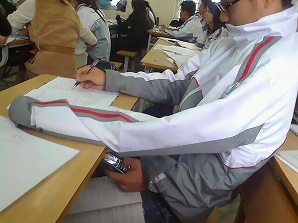 Tempat Nyontek Paling Unik 4
