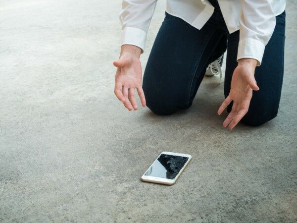 Smartphone Jatuh Cd277