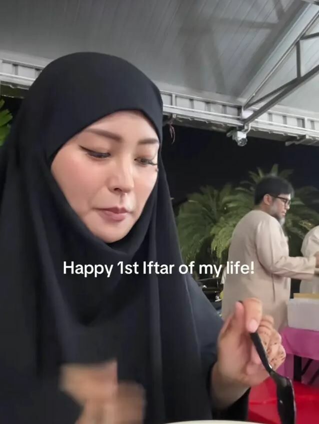 Rae Lil Black Buka Puasa 3519d