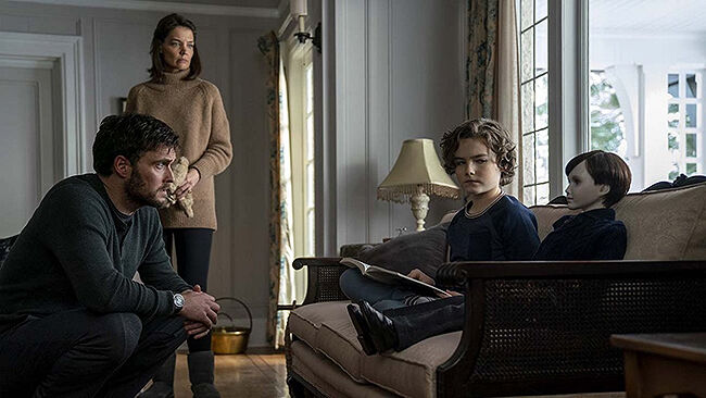 Inside Katie Holmes B6acd