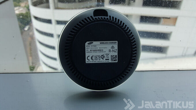 Review Samsung Qi Wireless Charger Pad Fast Charge 2