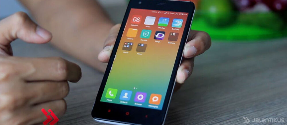 Menjajal Kemampuan Xiaomi Redmi 2 - Video Review