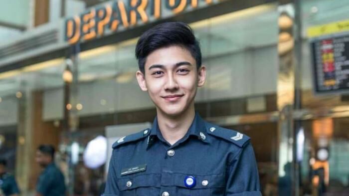 Pria Ganteng Tapi Bukan Artis 1